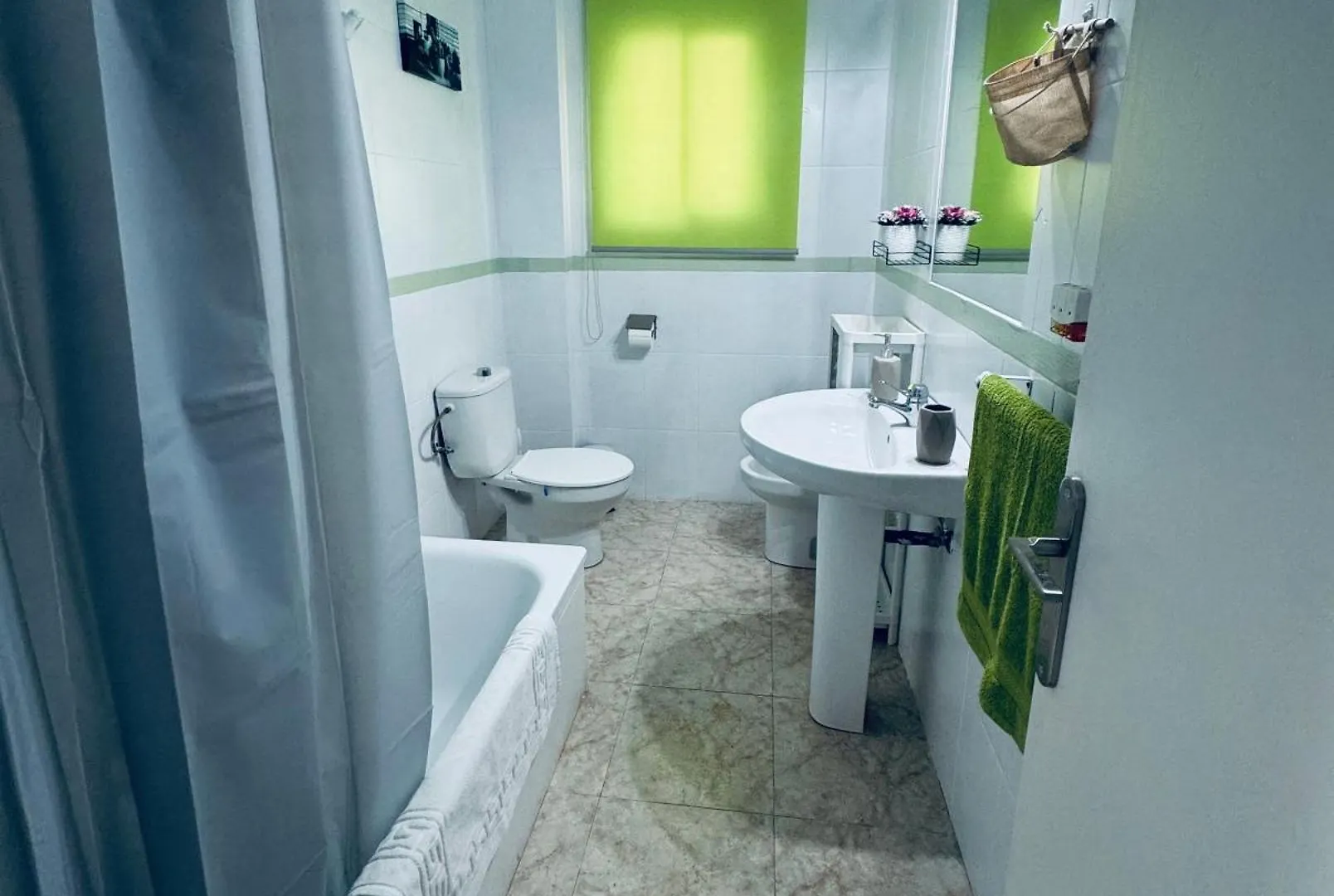 Mateo Centro Apartment Cazorla