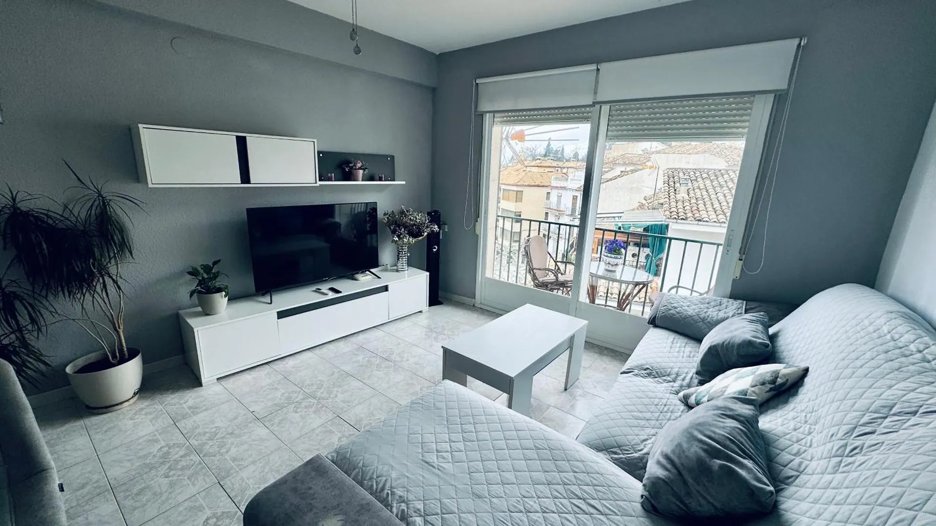 Mateo Centro Apartment Cazorla